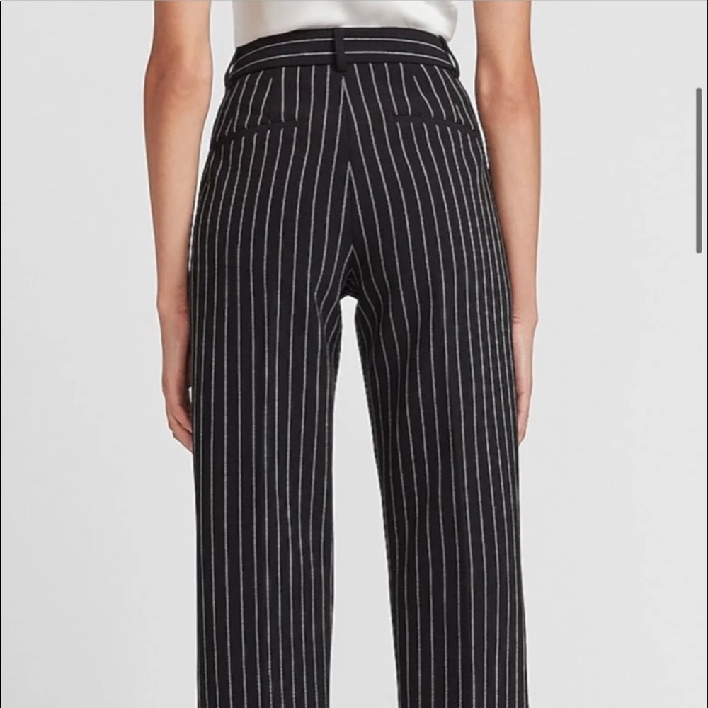 Express pants - Picture 2 of 5